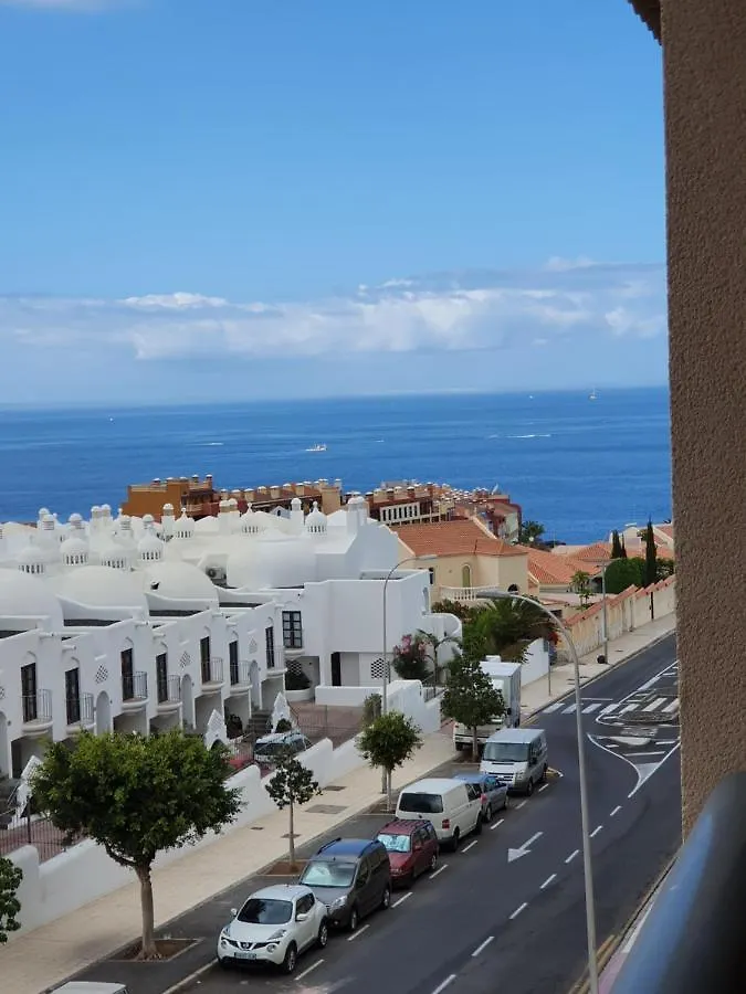 Apartment Spacious And Comfortable Paraiso II Playa Paraiso  Spain