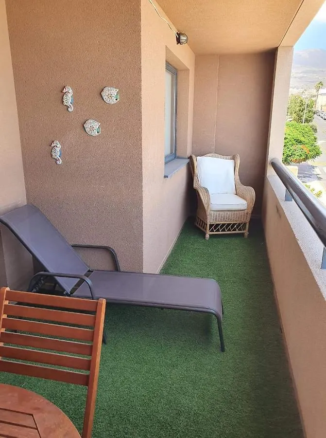 Spacious And Comfortable Paraiso II Playa Paraiso  Spain