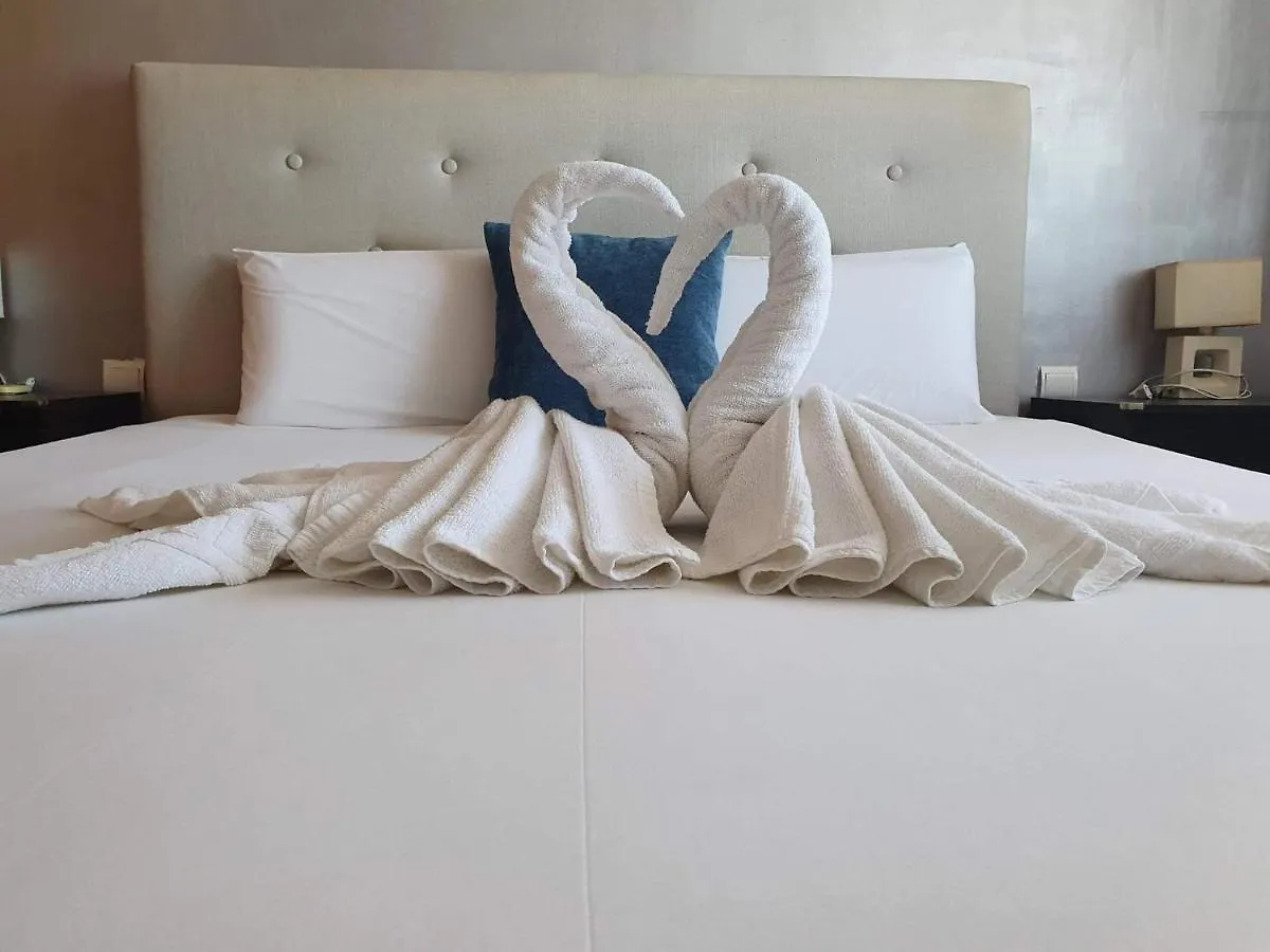 Spacious And Comfortable Paraiso II Плайя-Параисо Апартаменты