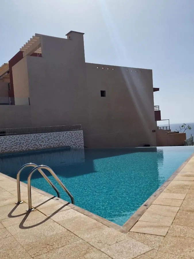 Spacious And Comfortable Paraiso II Плайя-Параисо